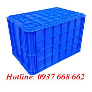 mặt đáy thùng nhựa đặc hs026. Kích thước: 610x420x390 mm